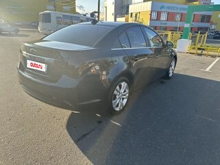 2013 Chevrolet Cruze I Рестайлинг, чёрный, 825000 рублей, вид 3