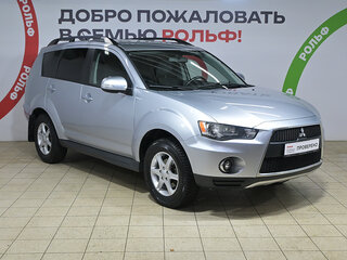 2011 Mitsubishi Outlander II Рестайлинг, серебристый, 1015000 рублей, вид 3