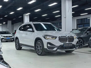 2022 BMW X1 Long 20Li sDrive II (F48) Рестайлинг, белый, 2175077 рублей, вид 3