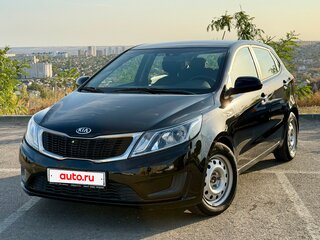 2014 Kia Rio III, чёрный, 980000 рублей, вид 1
