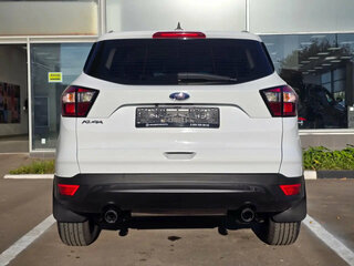 2018 Ford Kuga II Рестайлинг, белый, 1220000 рублей, вид 5
