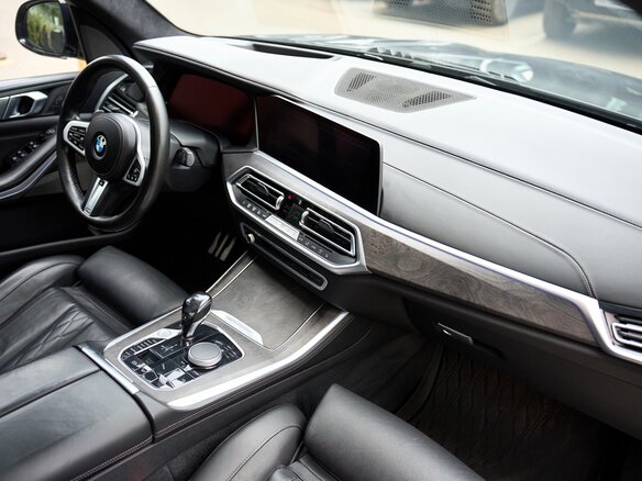 2021 BMW X5 40d IV (G05/G18), чёрный, 6250000 рублей - вид 18