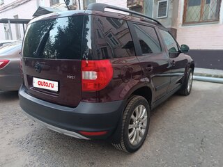 2013 Skoda Yeti I, красный, 970000 рублей, вид 4
