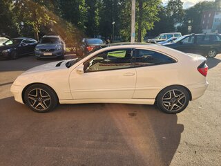 2003 Mercedes-Benz C-Класс 230 II (W203), белый, 470000 рублей, вид 3