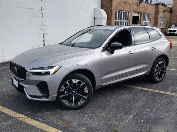 2026 Volvo XC60 II Рестайлинг 2, серебристый, 6992374 рублей - вид 1