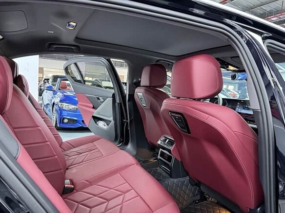 2025 BMW 5 серии Long 525Li VIII (G60/G61/G68), чёрный, 5900757 рублей - вид 14