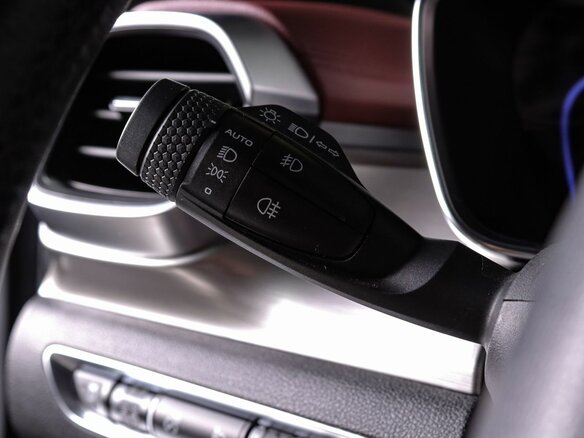 2020 Geely Coolray I, белый, 1579000 рублей - вид 12