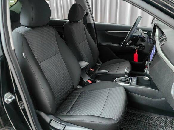 2021 Kia Rio IV Рестайлинг, чёрный, 1619000 рублей - вид 20