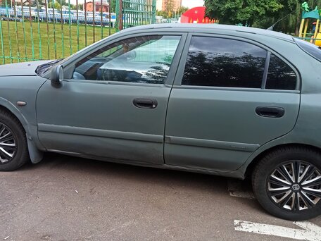 2000 Mitsubishi Carisma I Рестайлинг, зелёный, 170000 рублей, вид 3
