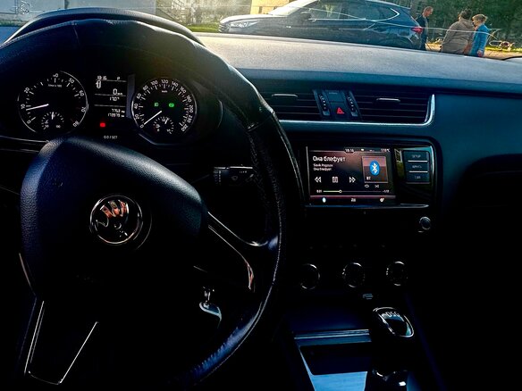 2017 Skoda Octavia III (A7) Рестайлинг, белый, 1450000 рублей - вид 14