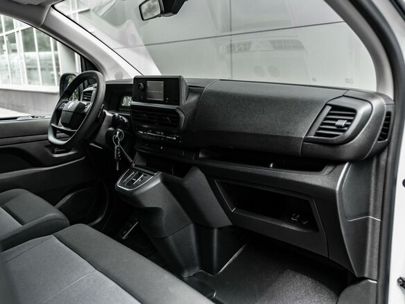 2025 Peugeot Traveller Long I Рестайлинг, белый, 6250000 рублей - вид 33