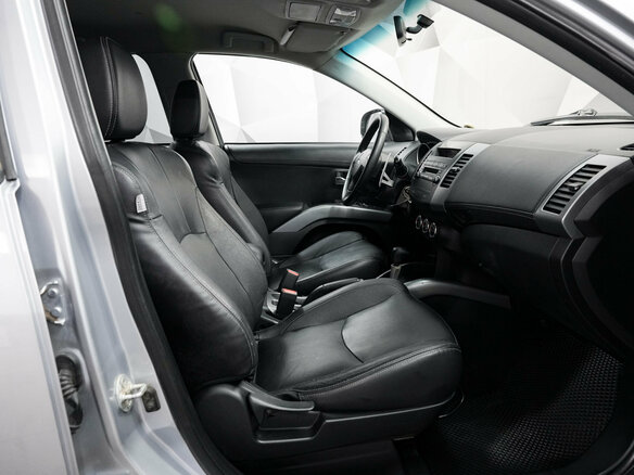 2010 Mitsubishi Outlander II Рестайлинг, серебристый, 1210000 рублей - вид 11