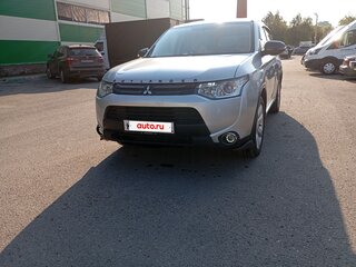 2014 Mitsubishi Outlander III, серебристый, 1399000 рублей, вид 1