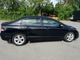 2010 Honda Civic VIII Рестайлинг, чёрный, 950000 рублей, вид 5