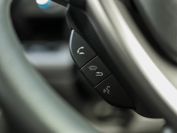 2020 Honda Stepwgn V Рестайлинг, белый, 2299000 рублей - вид 23