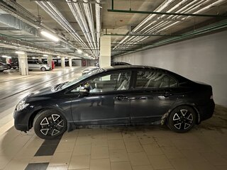 2007 Honda Civic VIII, чёрный, 650000 рублей, вид 4