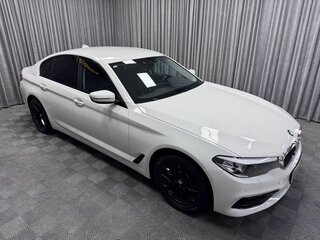 2020 BMW 5 серии 530e VII (G30/G31/G38), белый, 3300000 рублей, вид 4