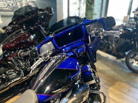 2025 Harley-Davidson CVO Street Glide, синий, 5300000 рублей, вид 2