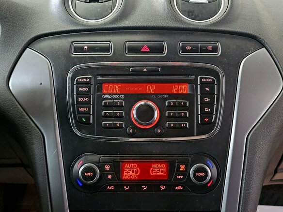 2012 Ford Mondeo IV Рестайлинг, чёрный, 989000 рублей - вид 19