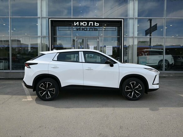 2026 Omoda C5 II, белый, 3038000 рублей - вид 3