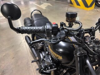 2021 Triumph Street Twin, чёрный, 950000 рублей, вид 5