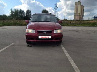 2000 Hyundai Trajet I, красный, 345000 рублей, вид 1