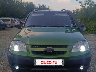 2015 Chevrolet Niva I Рестайлинг, зелёный, 695000 рублей, вид 1