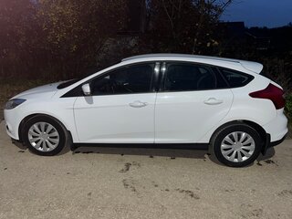 2014 Ford Focus III, белый, 790000 рублей, вид 3
