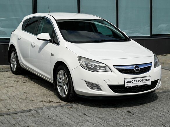 2011 Opel Astra J, белый - вид 6