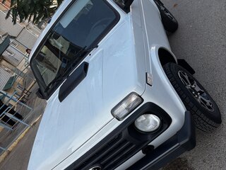 2026 Lada (ВАЗ) Niva Legend I Рестайлинг, белый, 1300000 рублей, вид 1