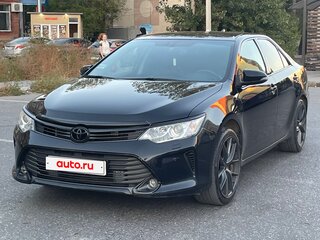 2015 Toyota Camry VII (XV50) Рестайлинг, чёрный, 2000000 рублей, вид 2