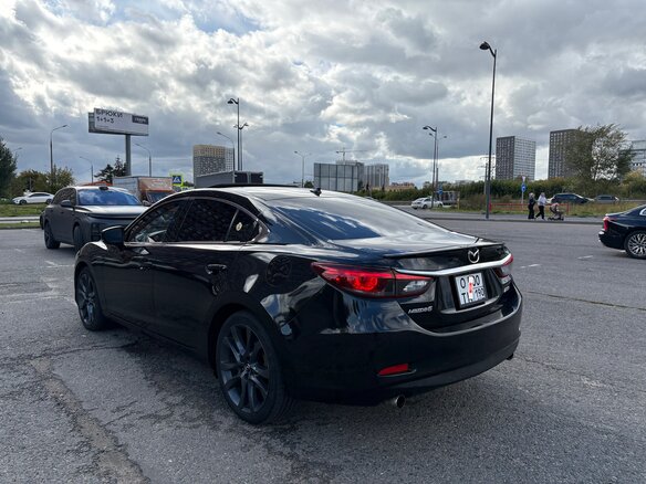 2017 Mazda 6 III (GJ) Рестайлинг, чёрный, 1790000 рублей - вид 2