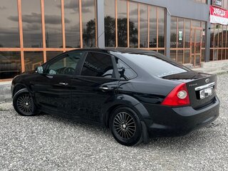 2008 Ford Focus II Рестайлинг, чёрный, 420000 рублей, вид 4