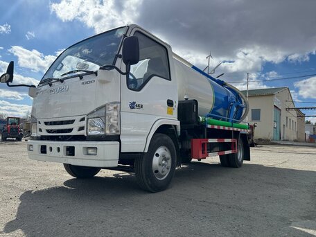 2026 Isuzu Илососная машина, белый, 5200000 рублей, вид 2