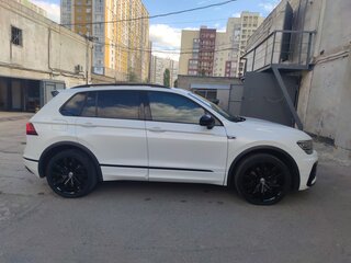 2019 Volkswagen Tiguan II, белый, 3500000 рублей, вид 3