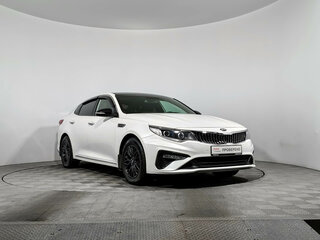2018 Kia Optima IV Рестайлинг, белый, 1497800 рублей, вид 3