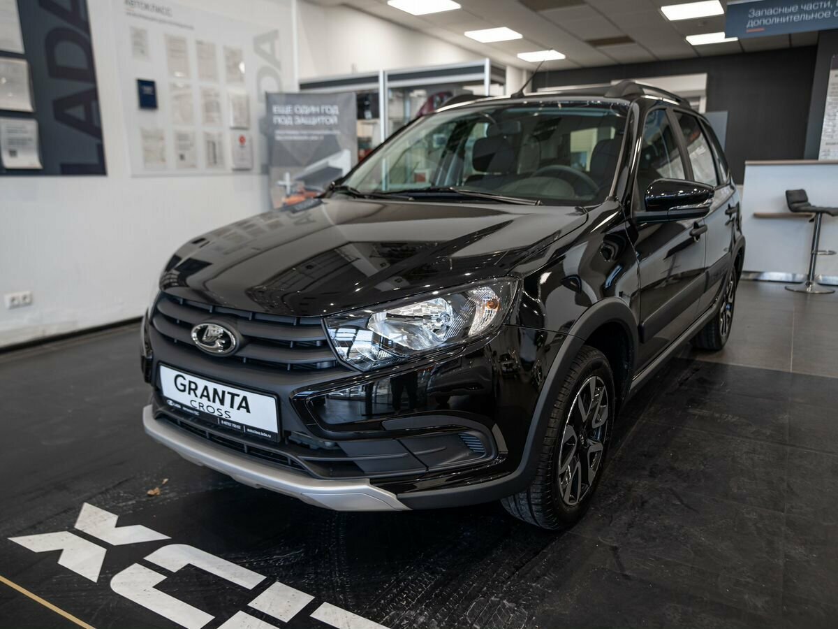 Открыть фотографии: Lada (ВАЗ) Granta I Рестайлинг