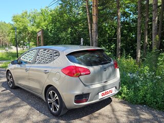 2015 Kia Ceed II Рестайлинг, серебристый, 1190000 рублей, вид 4