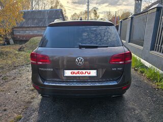 2013 Volkswagen Touareg II, коричневый, 2700000 рублей, вид 5