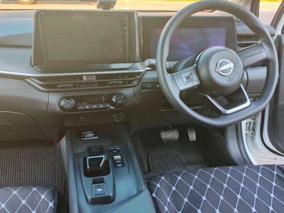 2021 Nissan Note e-Power III, белый, 1620000 рублей - вид 28