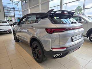 2026 Geely Coolray I Рестайлинг 2, серебристый, 2774990 рублей, вид 5
