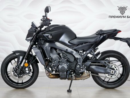 2024 Yamaha MT-09 (FZ-09), чёрный, 1349000 рублей, вид 2