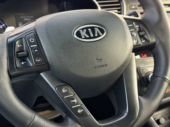 2011 Kia Optima III, золотистый, 1120000 рублей - вид 13