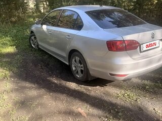 2011 Volkswagen Jetta VI, серебристый, 720000 рублей, вид 4