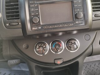 2012 Nissan Note I Рестайлинг, белый, 680000 рублей, вид 4
