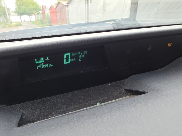 2004 Toyota Prius II (XW20), серебристый, 530000 рублей - вид 13