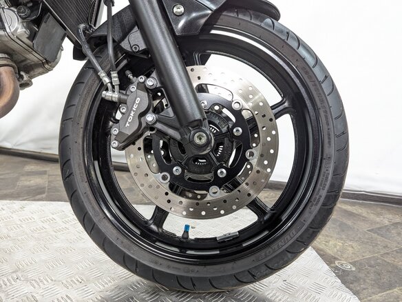 2020 Suzuki SV 650, серый, 549000 рублей - вид 14