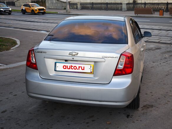 2007 Chevrolet Lacetti I, серебристый - вид 3