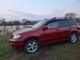 2003 Mitsubishi Outlander I, красный, 620000 рублей, вид 4