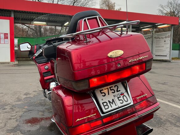 1999 Honda GL 1500 Gold Wing, красный, 650000 рублей - вид 3